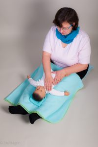 Babymassage als Geschenk zur in Frankfurt Bad Homburg Oberursel